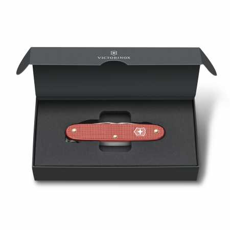 Victorinox Pioneer X ALox Limited Edition 2025 Stone Red, in Verpackung