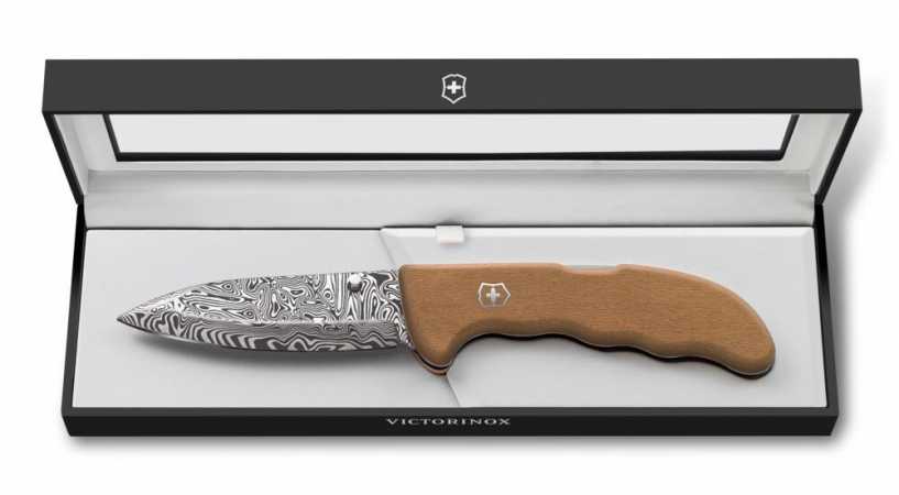 Victorinox Evoke Wood Damast Limited Edition 2026 Verpackung