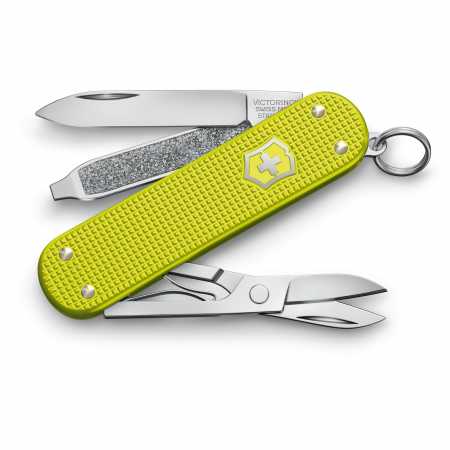 Victorinox Classic Pro Alox Limited Edition 2023, Electric Yellow, offen