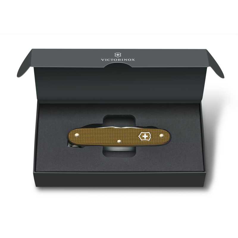 Victorinox Pioneer Alox Limited Edition 2024 Terra Brown in Verpackung